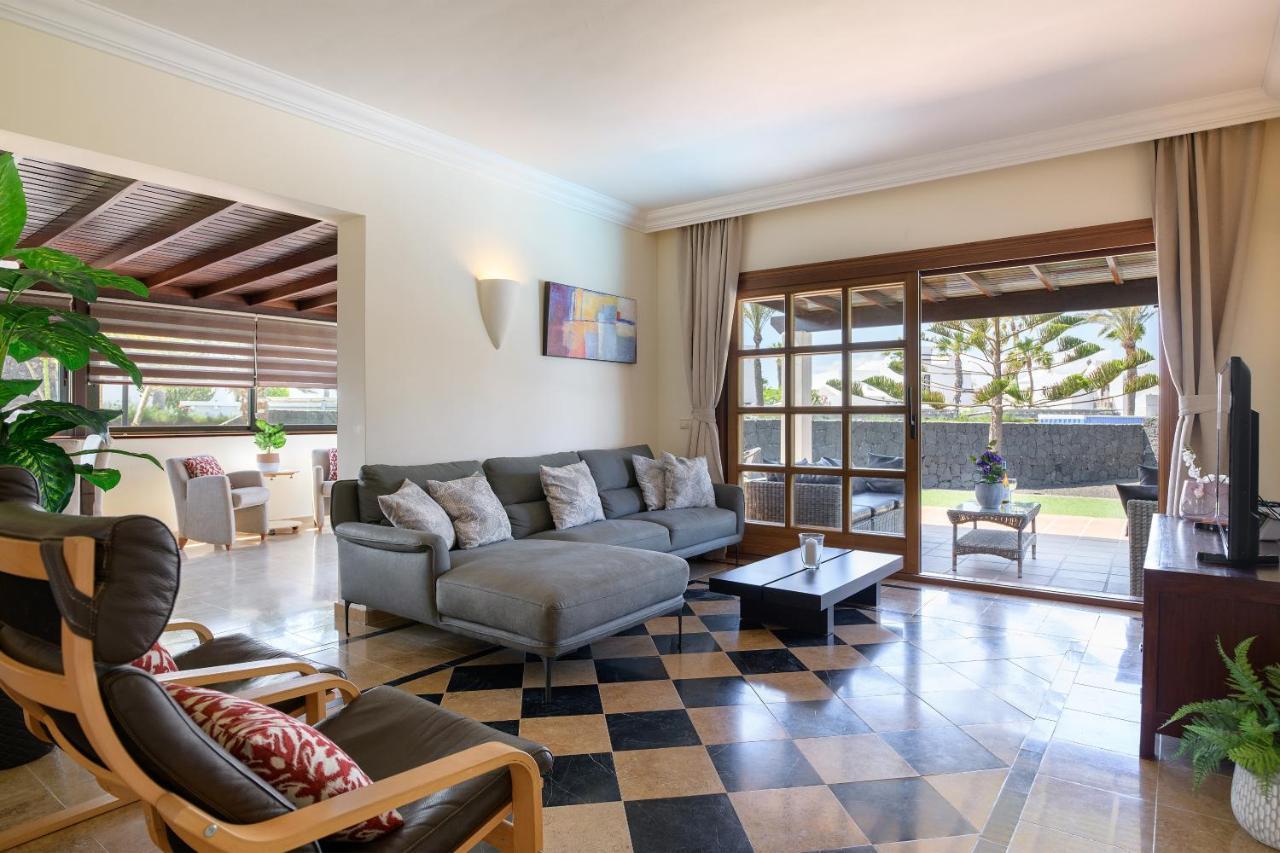 Hipoclub Villas, "Rosa" Villa Playa Blanca  Exterior photo